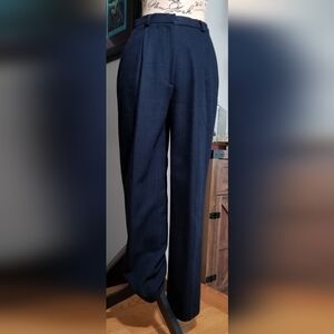 NWOT - Lauren Ralph Lauren Navy Blue 100% Wool Pants, Size 8P